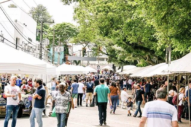 Praça Benedito Calixto